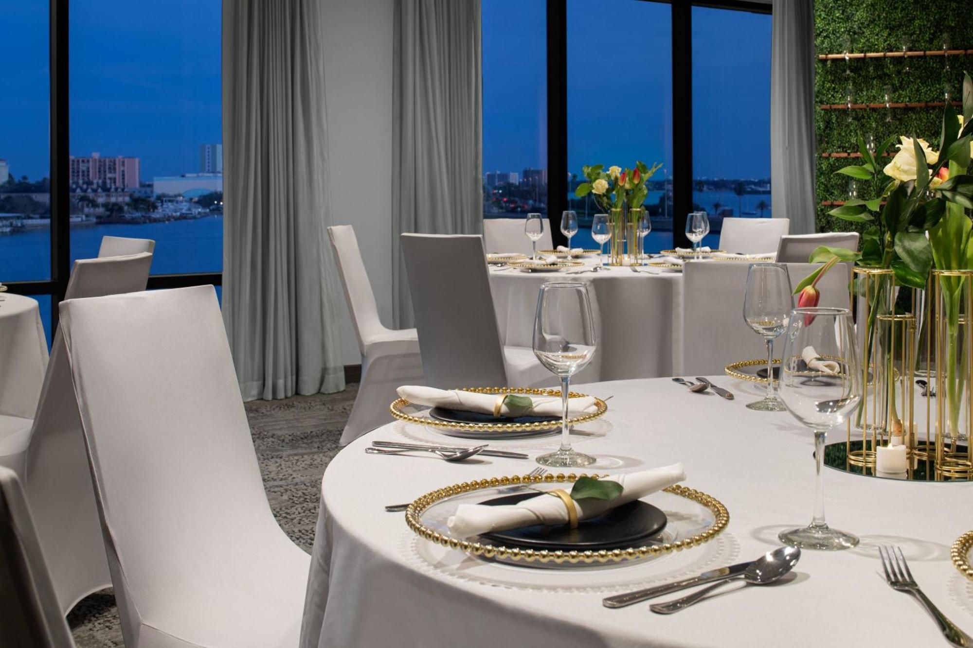 Courtyard By Marriott クリアウォーター・ビーチ エクステリア 写真