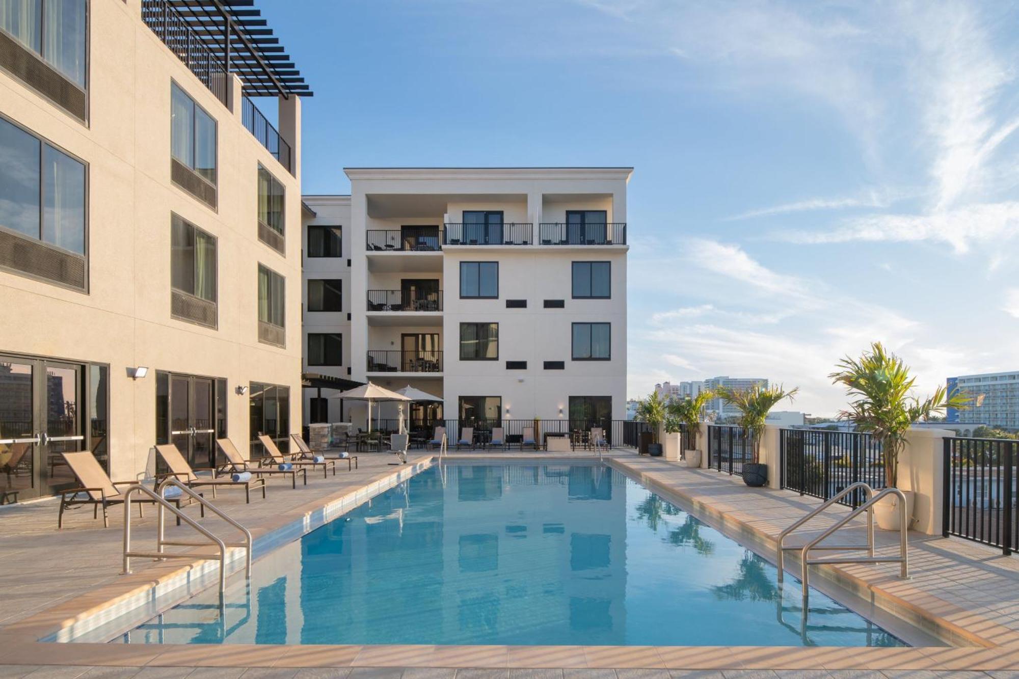 Courtyard By Marriott クリアウォーター・ビーチ エクステリア 写真