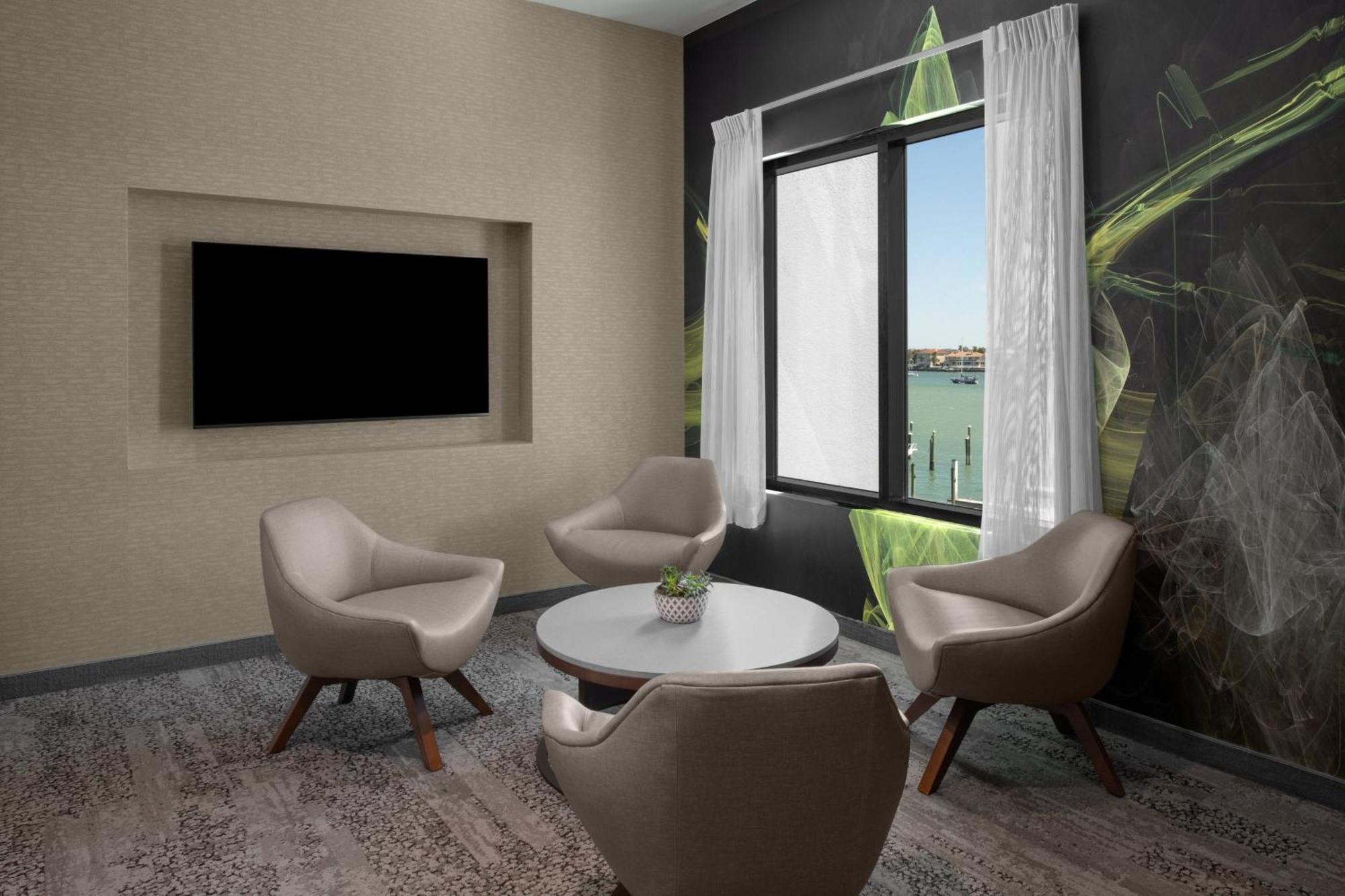 Courtyard By Marriott クリアウォーター・ビーチ エクステリア 写真