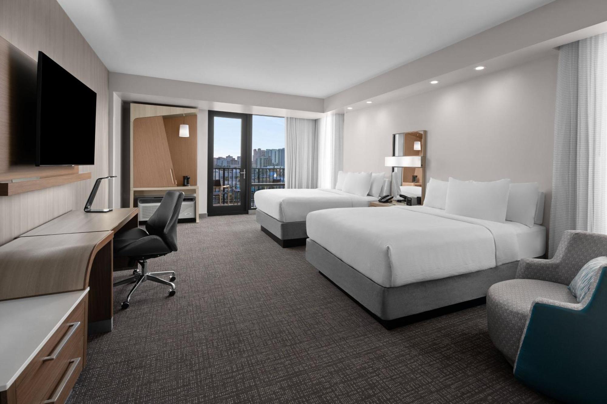Courtyard By Marriott クリアウォーター・ビーチ エクステリア 写真