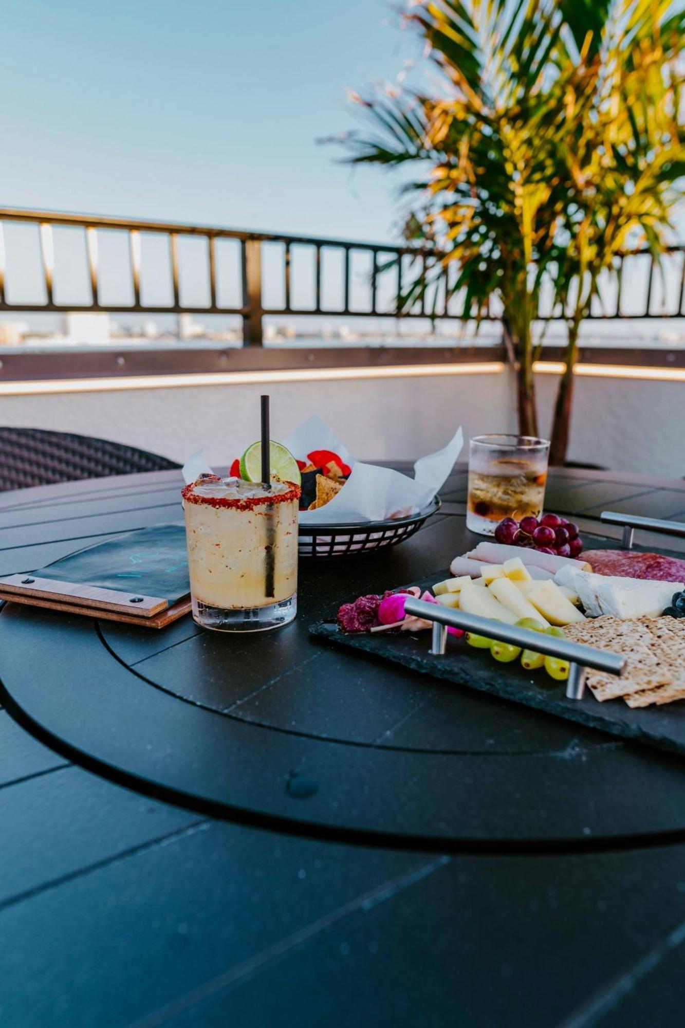 Courtyard By Marriott クリアウォーター・ビーチ エクステリア 写真